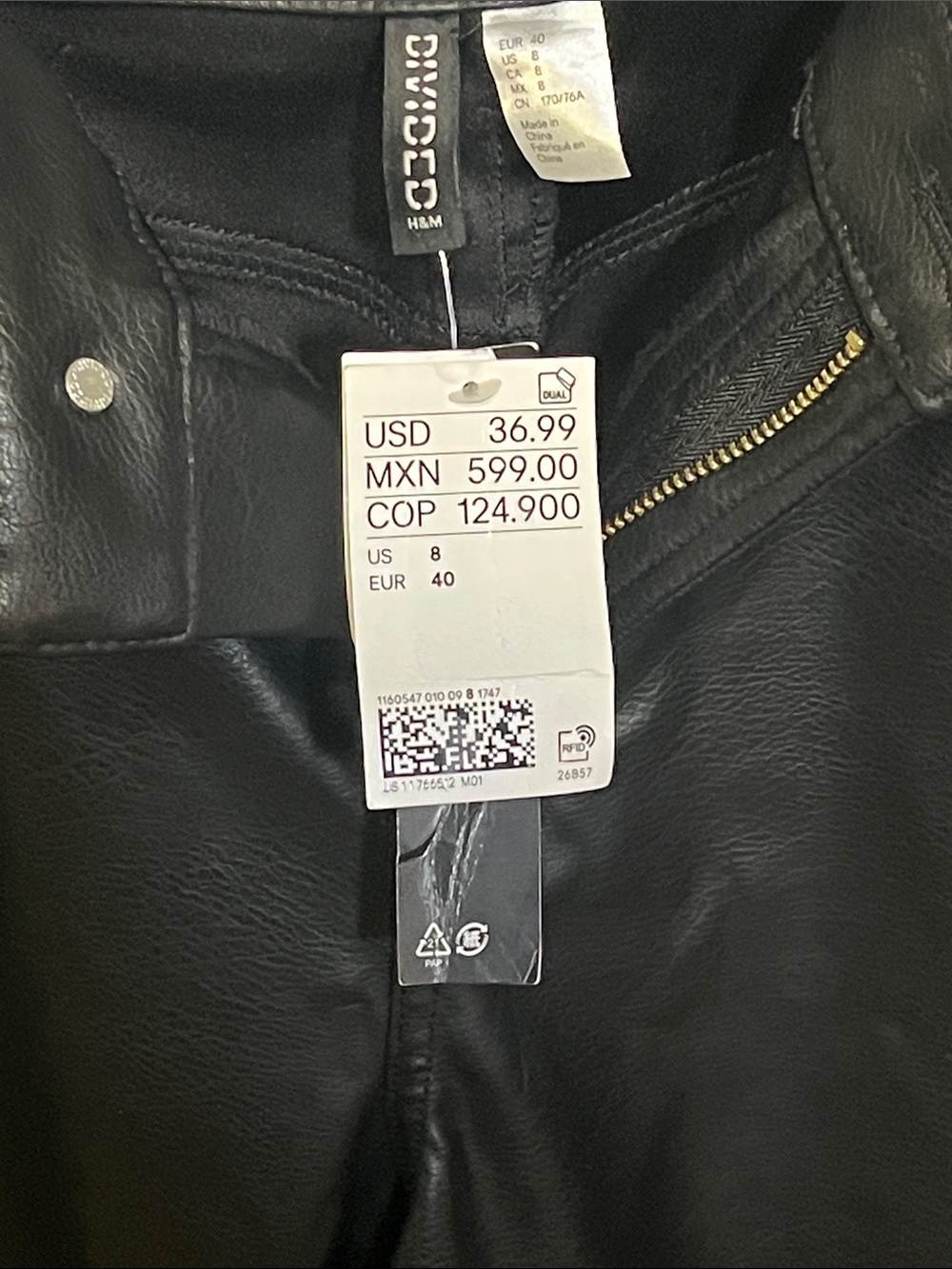 Jeans Subcategory Classification - Picture 3 of 3